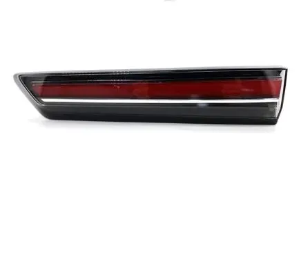 Opel Mokka B Tailgate rear/tail lights 9833944580
