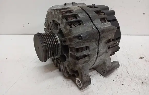 Peugeot Expert Generator/alternator 9678049480 2614017A FG18S095