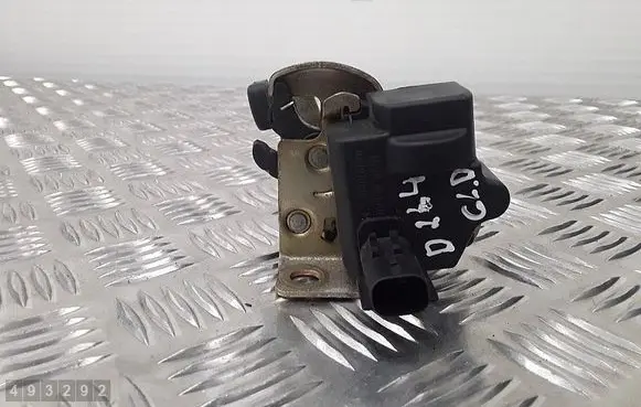 Jeep Grand Cherokee (WK) Tailgate window lock/catch/latch 445AAA