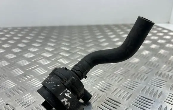 Mercedes-Benz A W169 Electric auxiliary coolant/water pump