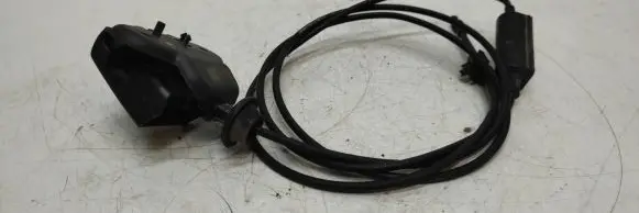 Chrysler Voyager Engine bonnet (hood) release handle