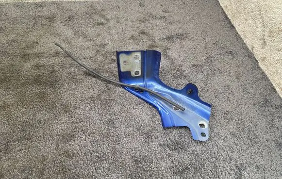 Renault Captur II Fender mounting bracket 625B41240R