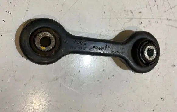 Ford Mustang VI Rear control arm FR3C5A972AC