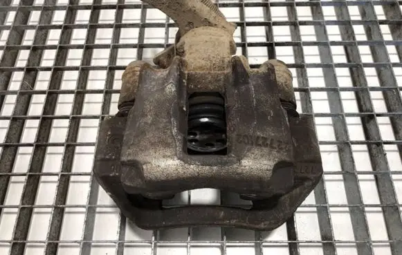 Rear brake caliper