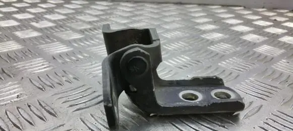 Toyota RAV 4 (XA30) Front door upper hinge