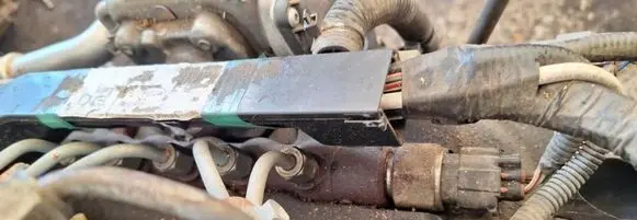Toyota Avensis T270 Fuel main line pipe