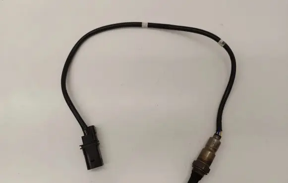 Volkswagen PASSAT B8 Lambda probe sensor 04L906262A