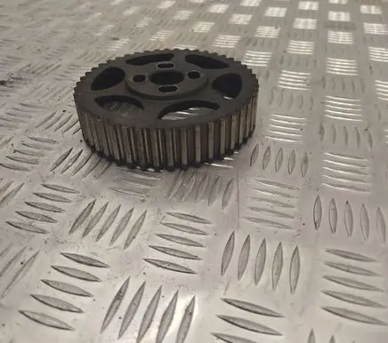 Volvo V70 Camshaft pulley/ VANOS 8631554