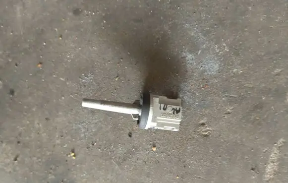 Audi A3 S3 8L Interior temperature sensor 1j0907543