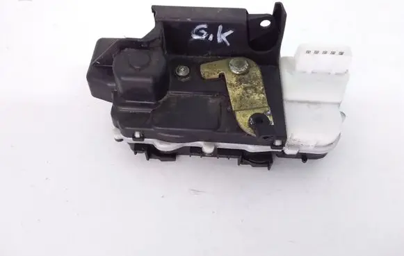Peugeot 607 Rear door lock