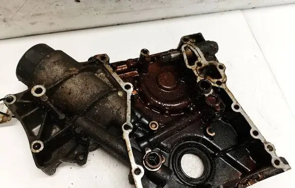 Mercedes-Benz C W202 Oil filter cover 1041840608