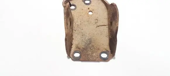 Volkswagen PASSAT B4 Bracket in trunk/boot 