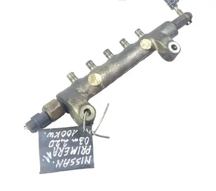Nissan Primera Fuel main line pipe 6070 DENS0 1D28