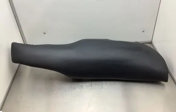 Volvo V70 Rear seat side bottom trim 30749794