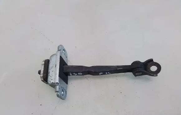 Hyundai i30 Front door check strap stopper