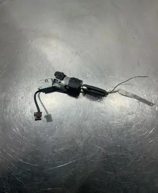 Peugeot 5008 Ignition lock 36410600