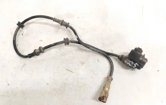 Opel Vectra B ABS brake wheel speed sensor 90464775