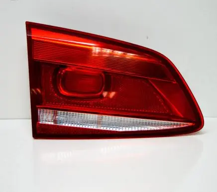 Volkswagen PASSAT B7 Tailgate rear/tail lights 3AF945093M