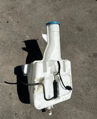 Mercedes-Benz Sprinter W907 W910 Windshield washer fluid reservoir/tank A9108600400
