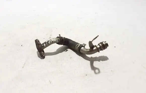 Engine coolant pipe/hose