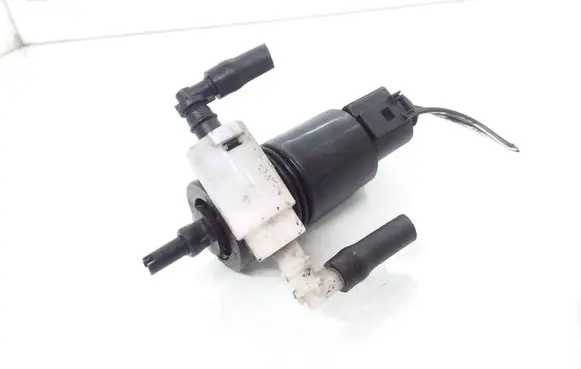 Mercedes-Benz R W251 Windscreen/windshield washer pump 000749 31166 070627