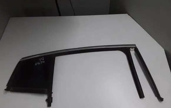 Opel Insignia B Rear vent window glass 39144551