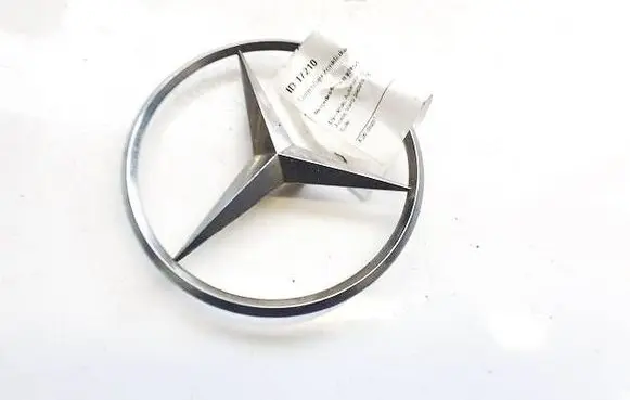 Mercedes-Benz B W245 Manufacturer badge logo/emblem 