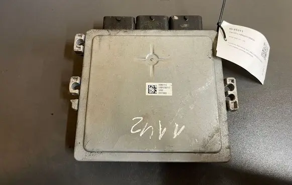 Volvo V60 Engine control unit/module 31336712 810750665