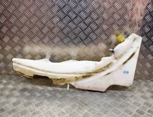 Nissan NP300 Windshield washer fluid reservoir/tank 28910EB300 28910EB500