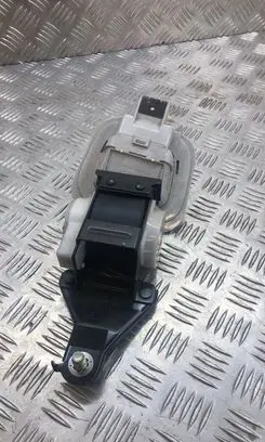 Middle seatbelt (rear)