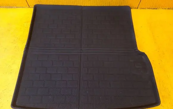 Tesla Model S Trunk/boot floor carpet liner 