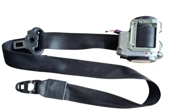 Audi A6 S6 C6 4F Front seatbelt 4F0857705