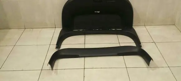 Mercedes-Benz AMG GT R190 C190 Tailgate/boot lid cover trim A1906904900