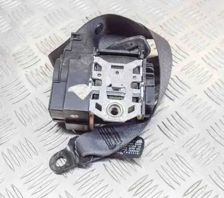 Jaguar XK - XKR Front seatbelt 6W83611B09AC 33053859