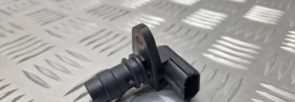 Volvo XC90 Camshaft position sensor 30713370