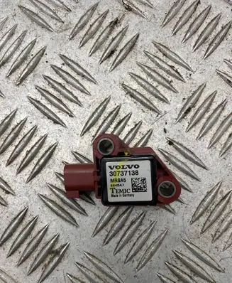 Volvo V50 Airbag deployment crash/impact sensor 30737138