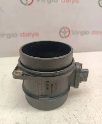 KIA Sorento Mass air flow meter 9021050001