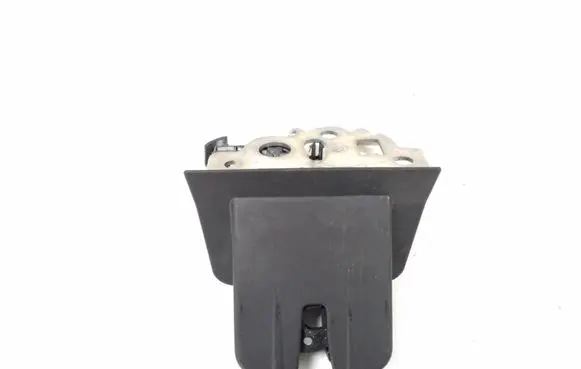 Loading door lock