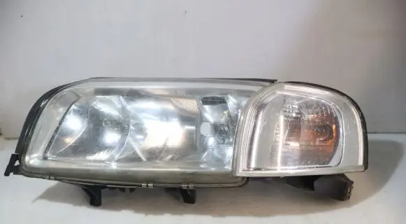 Volvo S80 Headlight/headlamp