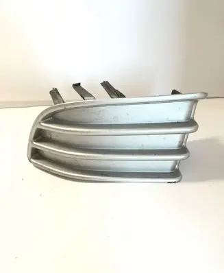Toyota Land Cruiser (J120) Front fog light trim/grill 5212860020