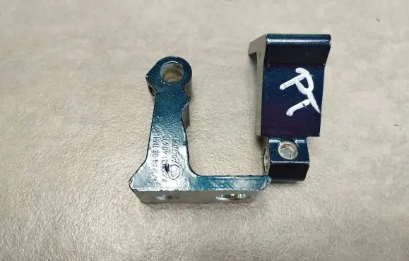 Skoda Octavia Mk4 Rear door hinge set 8X0831404F