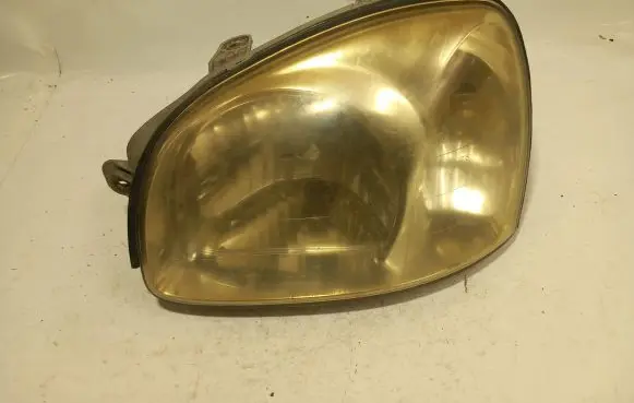 Hyundai Santa Fe Headlight/headlamp 9210126