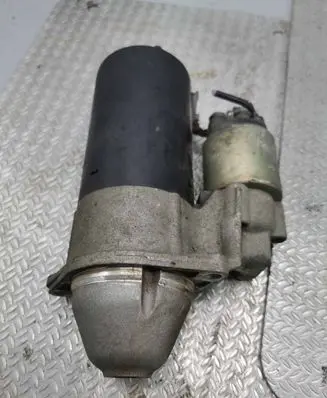 Mercedes-Benz B W245 Starter motor 0001108217 A0051217401