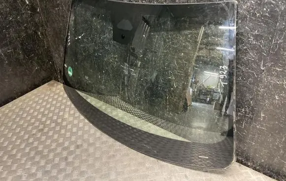 Opel Astra L Front windscreen/windshield window 