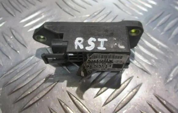 Renault Scenic I Airbag deployment crash/impact sensor 7700437301B