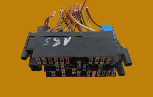 Citroen Xsara Picasso Fuse box set 9635519180