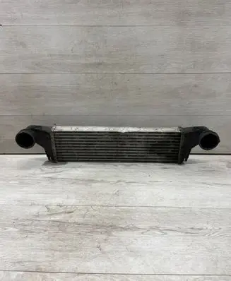 BMW X5 E53 Intercooler radiator 7791231