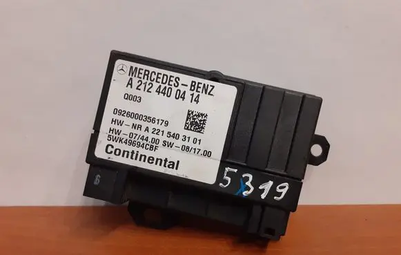Mercedes-Benz E A207 Fuel injection pump control unit/module 5WK49694CBF 5319