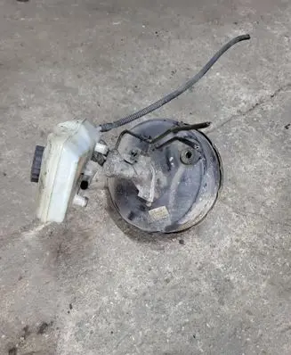 Mercedes-Benz E W211 Brake booster A0014300108 0204024701
