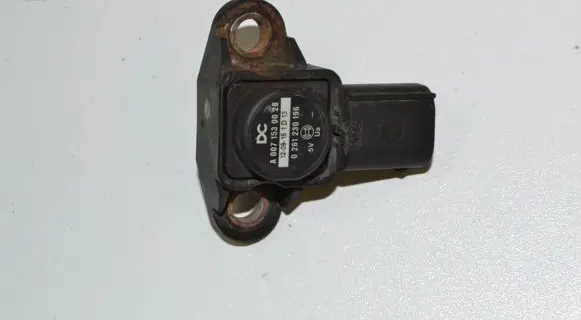 Audi A6 S6 C6 4F Air pressure sensor 0261230196 A0071530028